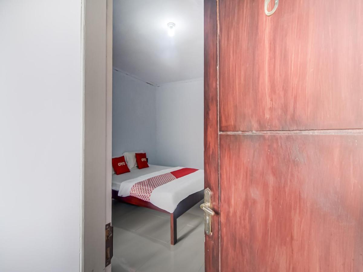 Oyo 90988 Tangkoko Jungle Homestay Rinondoran Экстерьер фото